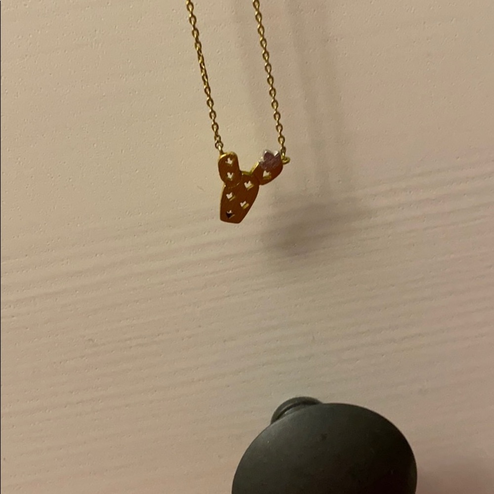Dainty cactus necklace